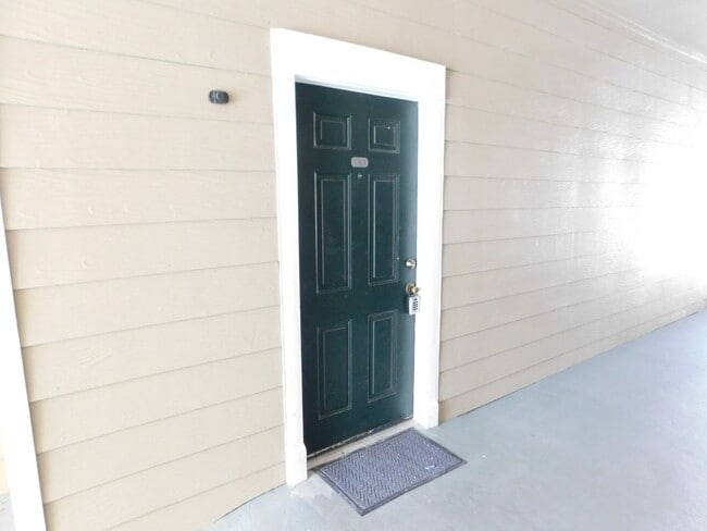 13003 Plantation Park Cir in Orlando, FL - Building Photo - Building Photo