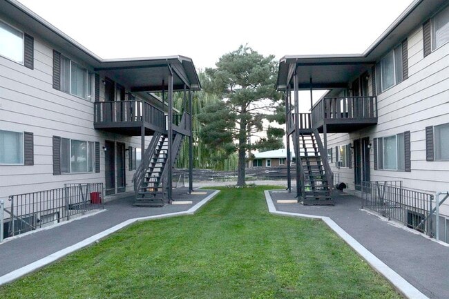 property at 1469 Benton St