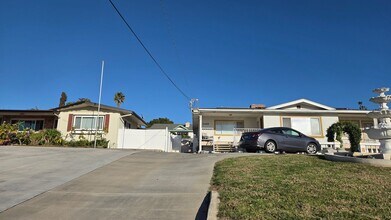 3249 Holly Way in Chula Vista, CA - Building Photo - Building Photo