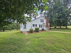 1129 Costner Rd in Shelby, NC - Building Photo - Building Photo