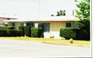 286 Alessandro Ave in San Jacinto, CA - Building Photo