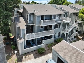 3402 Pinewood Terrace, Unit 211 in Fremont, CA - Building Photo - Building Photo