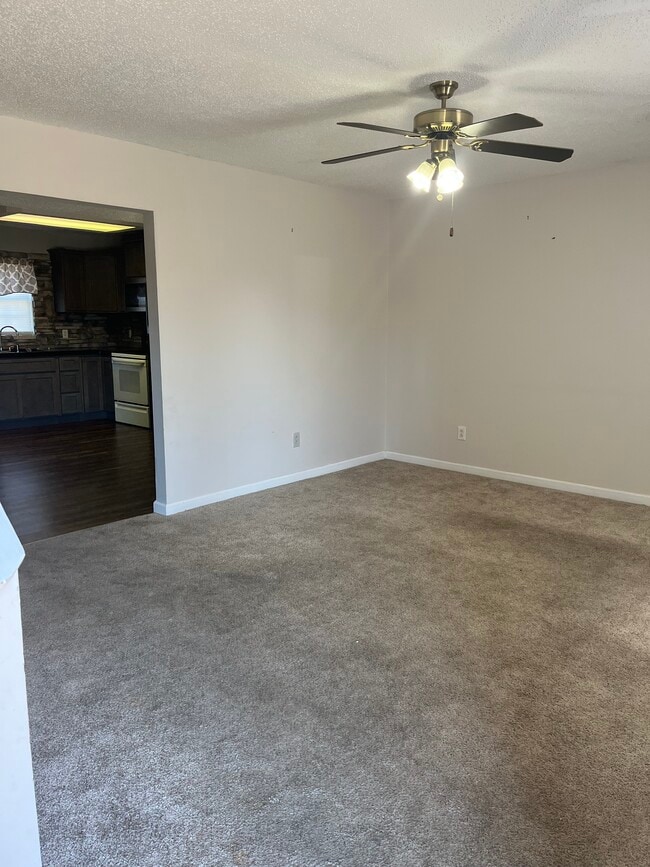 20 Lexington Ct, Unit 20 Lexington Court in Johnson City, TN - Building Photo - Building Photo