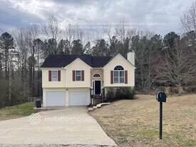 128 Megan Way in Dallas, GA - Building Photo