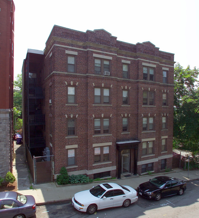 91 East Park St.