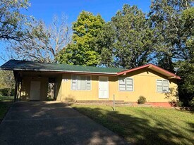 15 Micanoty Trce in Cherokee Village, AR - Building Photo