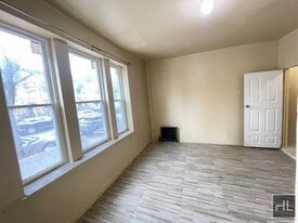 888 Belmont Ave in Brooklyn, NY - Building Photo