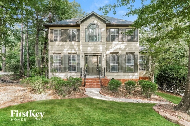 property at 4752 Vintage Ln