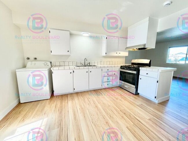 3572 Neil Rd in Reno, NV - Building Photo - Building Photo