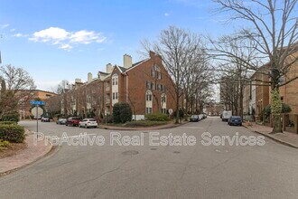 300 Yarmouth St in Norfolk, VA - Building Photo - Building Photo