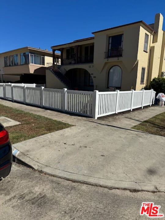 property at 1068 S Wooster St