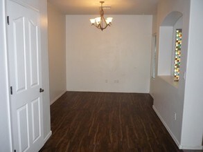 7626 E Shadybrook Ln in Tucson, AZ - Building Photo - Building Photo