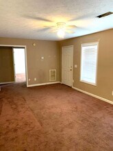 1951 Rock Ledge Ct in Auburn, AL - Building Photo - Building Photo