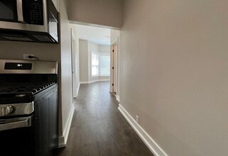 2309 N Milwaukee Ave in Chicago, IL - Building Photo - Building Photo