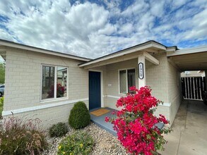 1920 W Mulberry Dr in Phoenix, AZ - Building Photo - Building Photo