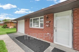 6403 Roselawn Ave in Reynoldsburg, OH - Building Photo - Building Photo