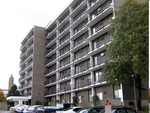 Springfield Towers in Springfield, OH - Building Photo - Building Photo