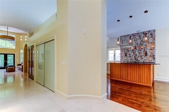 905 Mooring Cir in Tampa, FL - Building Photo - Building Photo