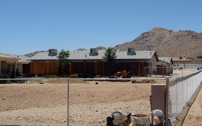 20366 Otoe Rd in Apple Valley, CA - Building Photo - Building Photo