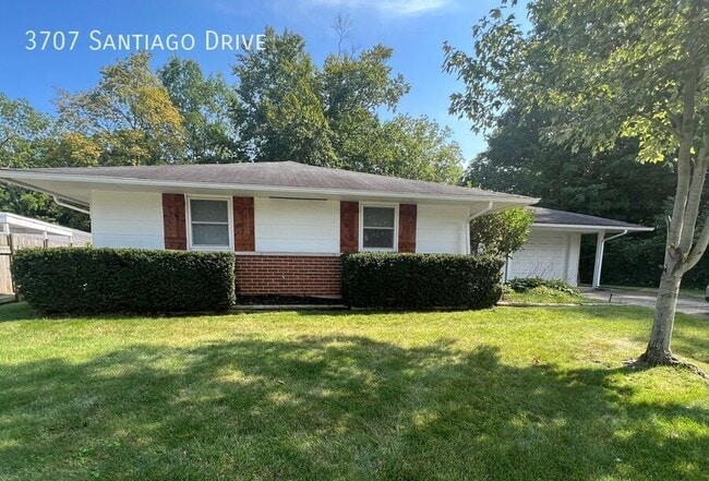 property at 3707 Santiago Dr