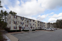 Cranberry Manor in West Wareham, MA - Foto de edificio - Building Photo