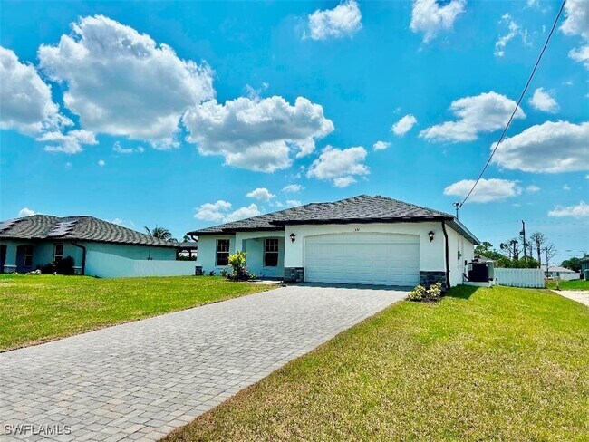 1116 NW 20th Pl in Cape Coral, FL - Building Photo - Building Photo