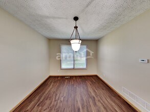 2649 Cross Creek Ave in Lancaster, OH - Building Photo - Building Photo