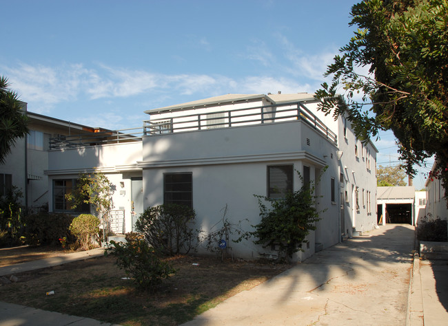 847-851 Edinburgh Ave in Los Angeles, CA - Building Photo - Building Photo