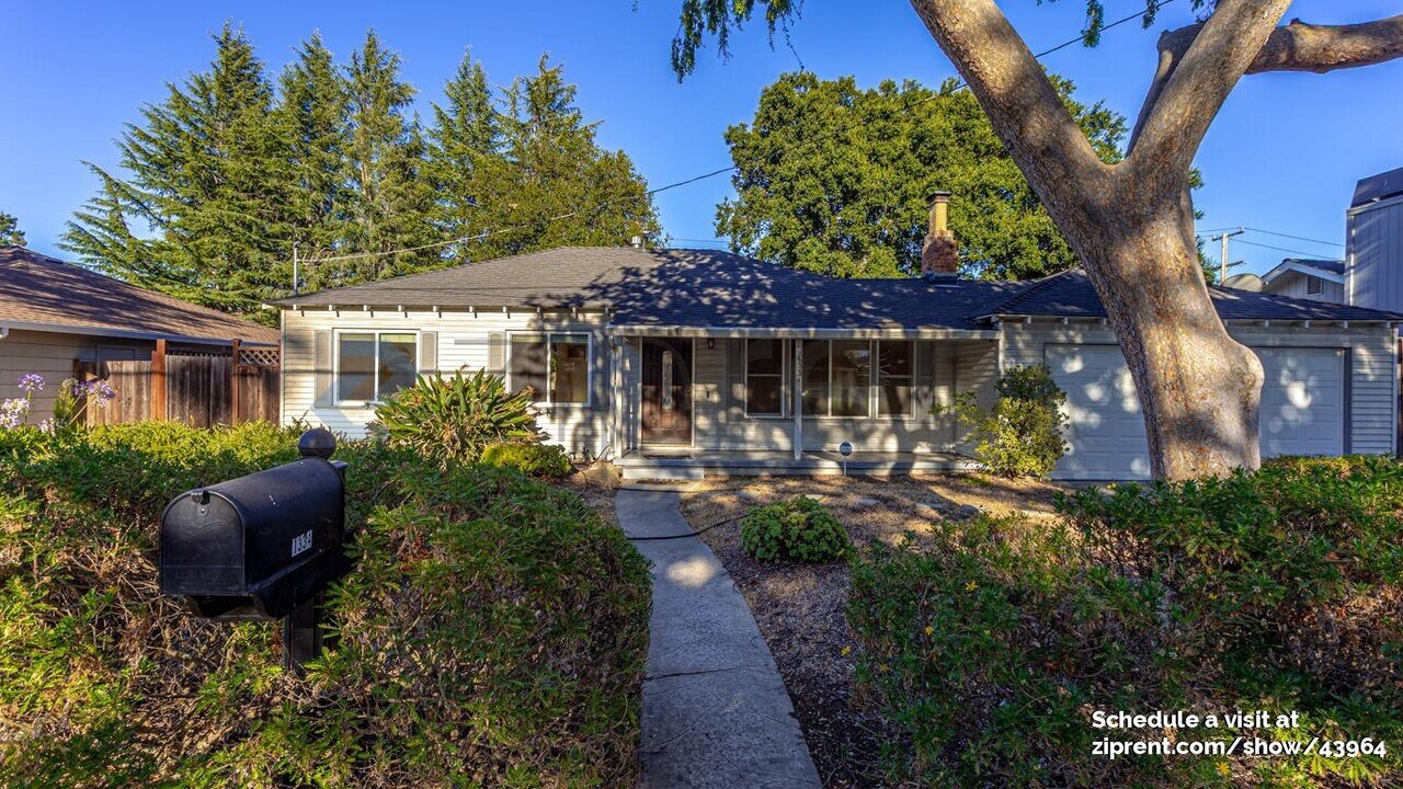 1334 Floyd Ave in Sunnyvale, CA - Building Photo