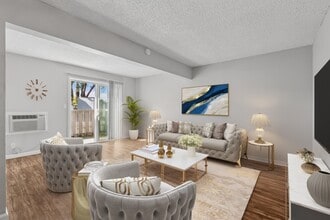 Trailview in Concord, CA - Building Photo - Building Photo