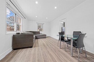 131-55 234th St in Queens, NY - Building Photo - Building Photo