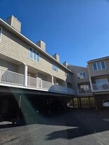 2304 La Jolla Ct in Virginia Beach, VA - Building Photo
