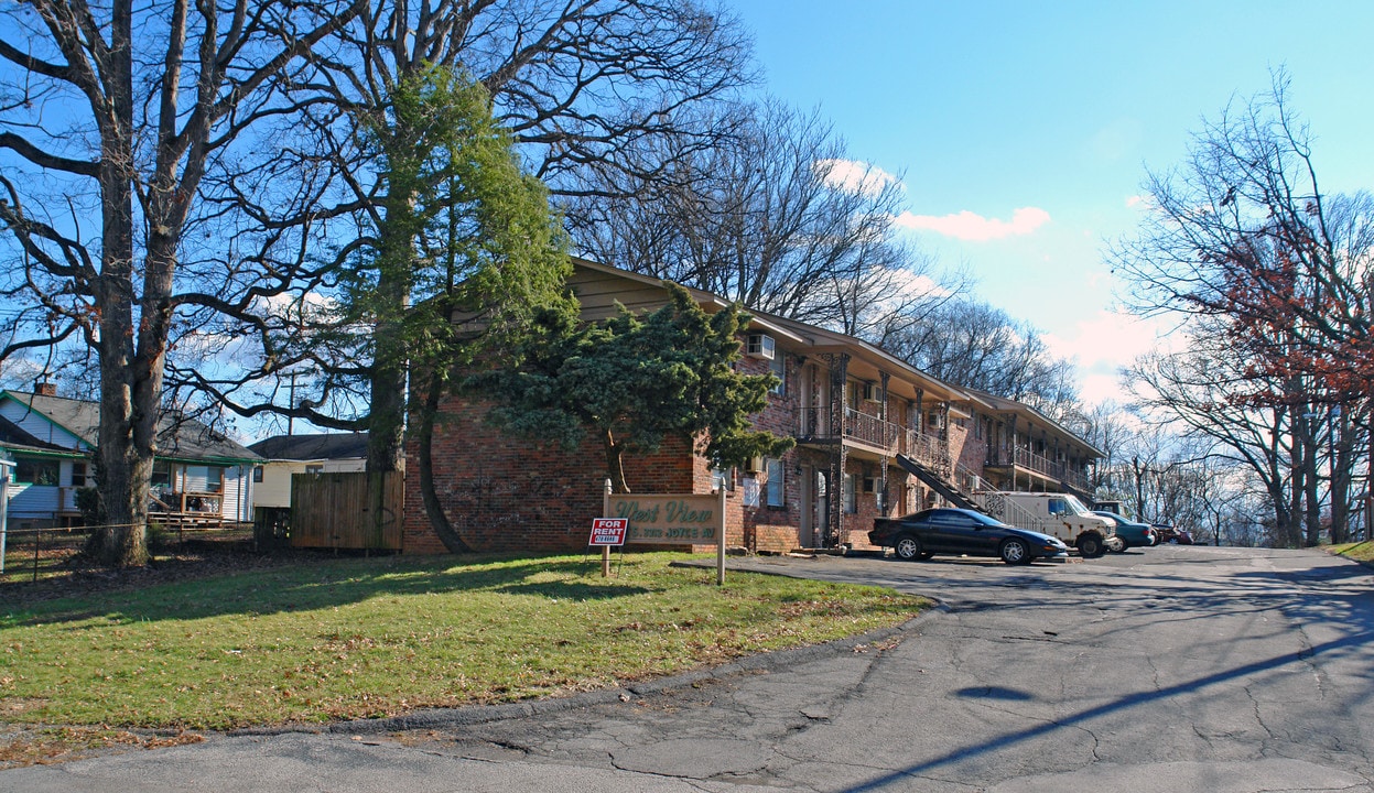 Westview Apartments in Knoxville, TN - Foto de edificio