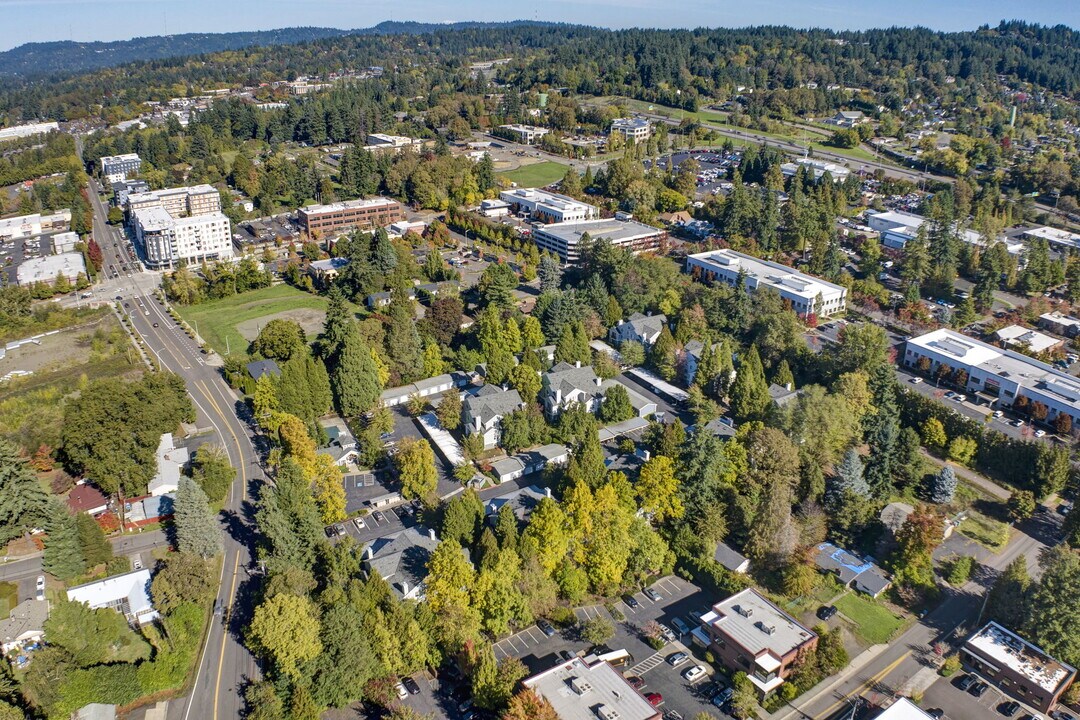 Hampton Park Apartments in Tigard, OR - Foto de edificio