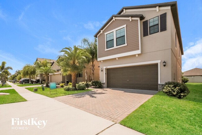 9825 Ivory Dr in Ruskin, FL - Building Photo - Building Photo