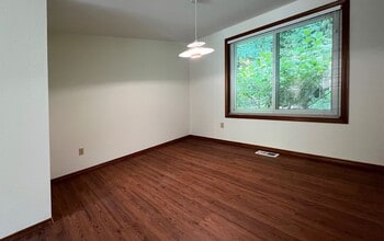 5515 148th Pl SW in Edmonds, WA - Building Photo - Building Photo