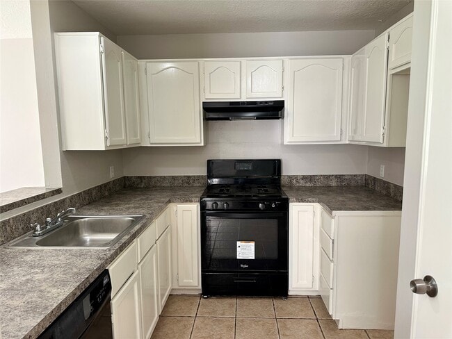 property at 3607 Liles Ln