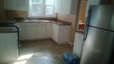 224 W North St-Unit -A in Waynesboro, PA - Building Photo - Building Photo