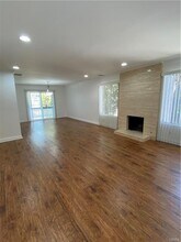 4534 Vista Del Monte Ave in Los Angeles, CA - Building Photo - Building Photo