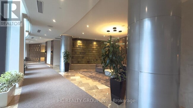 property at 5-15 Northtown Way