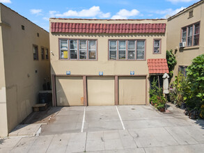 3013 W 11th St in Los Angeles, CA - Building Photo - Building Photo