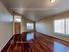 2509 N Silverado in Mesa, AZ - Foto de edificio - Building Photo