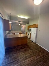 1327 E Oakland St in Rapid City, SD - Building Photo - Building Photo