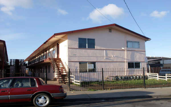 1318 Bush Ave in San Pablo, CA - Building Photo - Building Photo