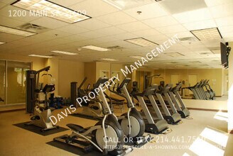 1200 Main St in Dallas, TX - Building Photo - Building Photo