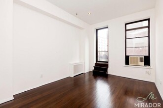 127 4th Ave in New York, NY - Building Photo - Building Photo