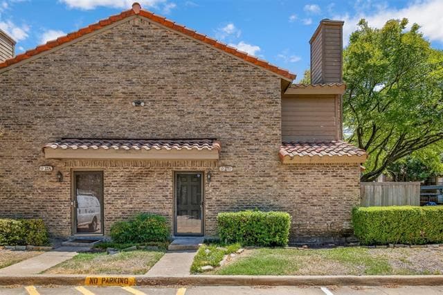property at 333 Melrose Dr