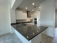 5074 N 79th Ln in Glendale, AZ - Foto de edificio - Building Photo