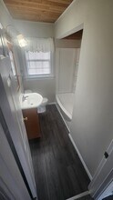 1025 Bellaire Ave in Dayton, OH - Building Photo - Building Photo