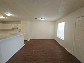 9100 Cranwell Ct in Fort Worth, TX - Building Photo - Building Photo